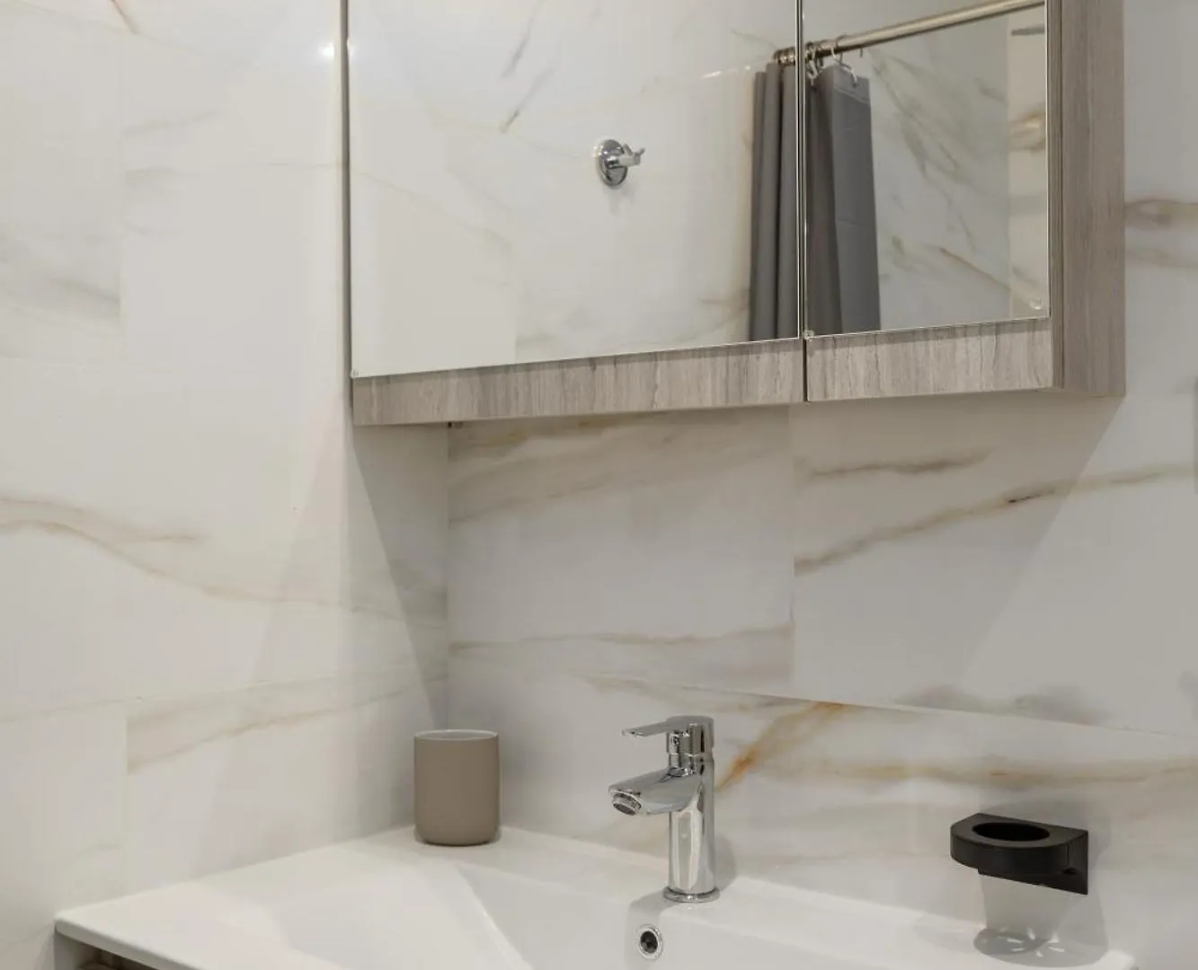 Vivienne By Halu!, Apartment In The Center Szaloniki