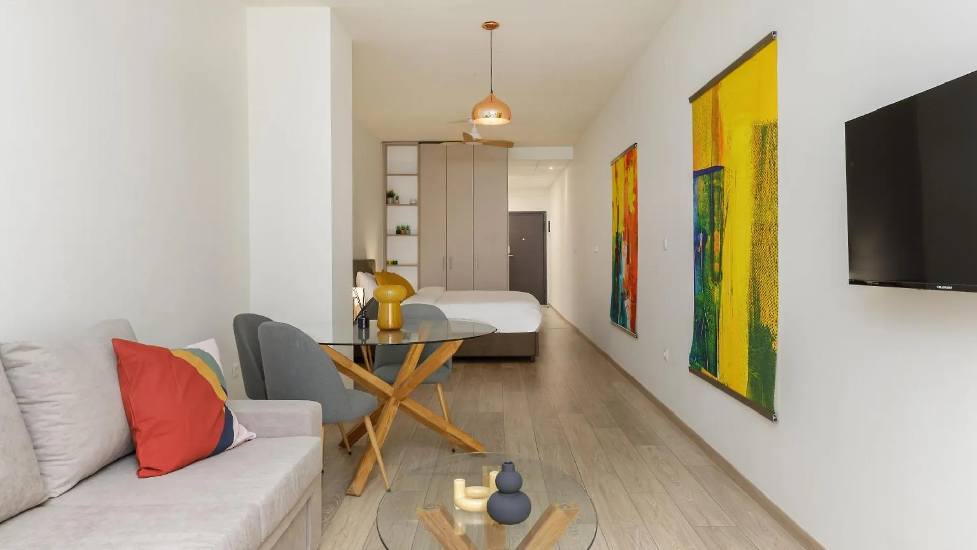 Vivienne By Halu!, Apartment In The Center Szaloniki